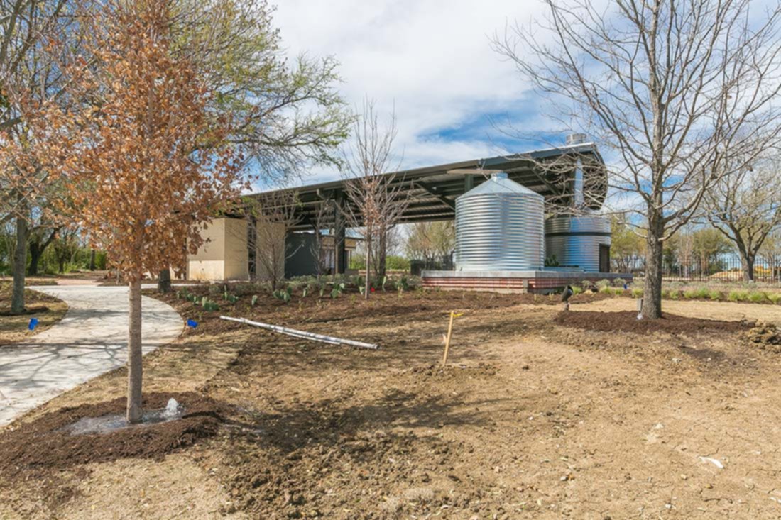 Wildridge, Oak Point common space